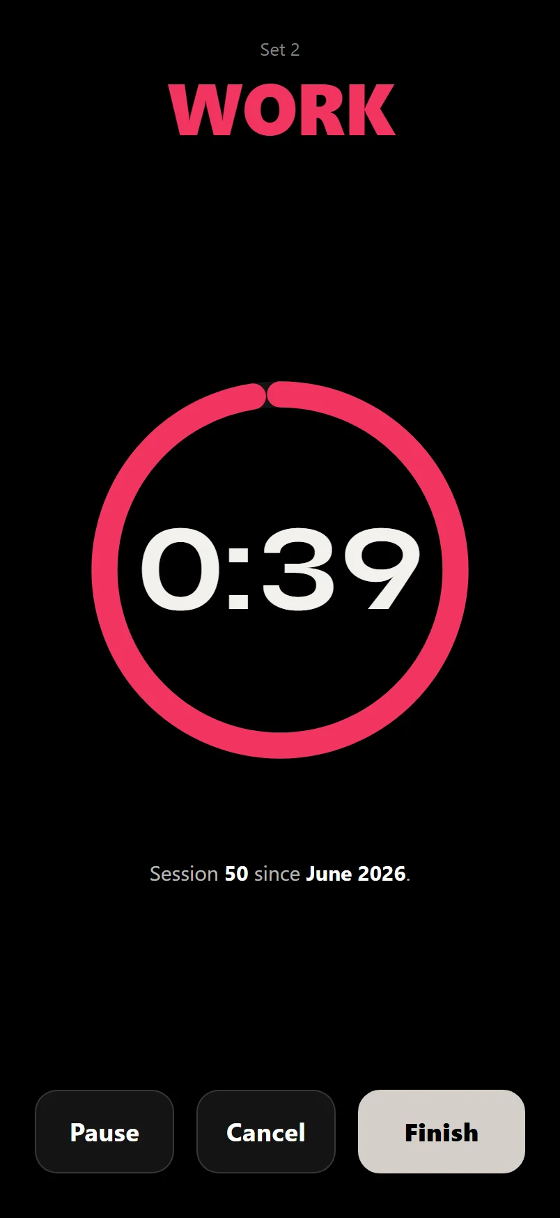 A HIIT interval mid-countdown in the Durata logger with the red work ring and round counter