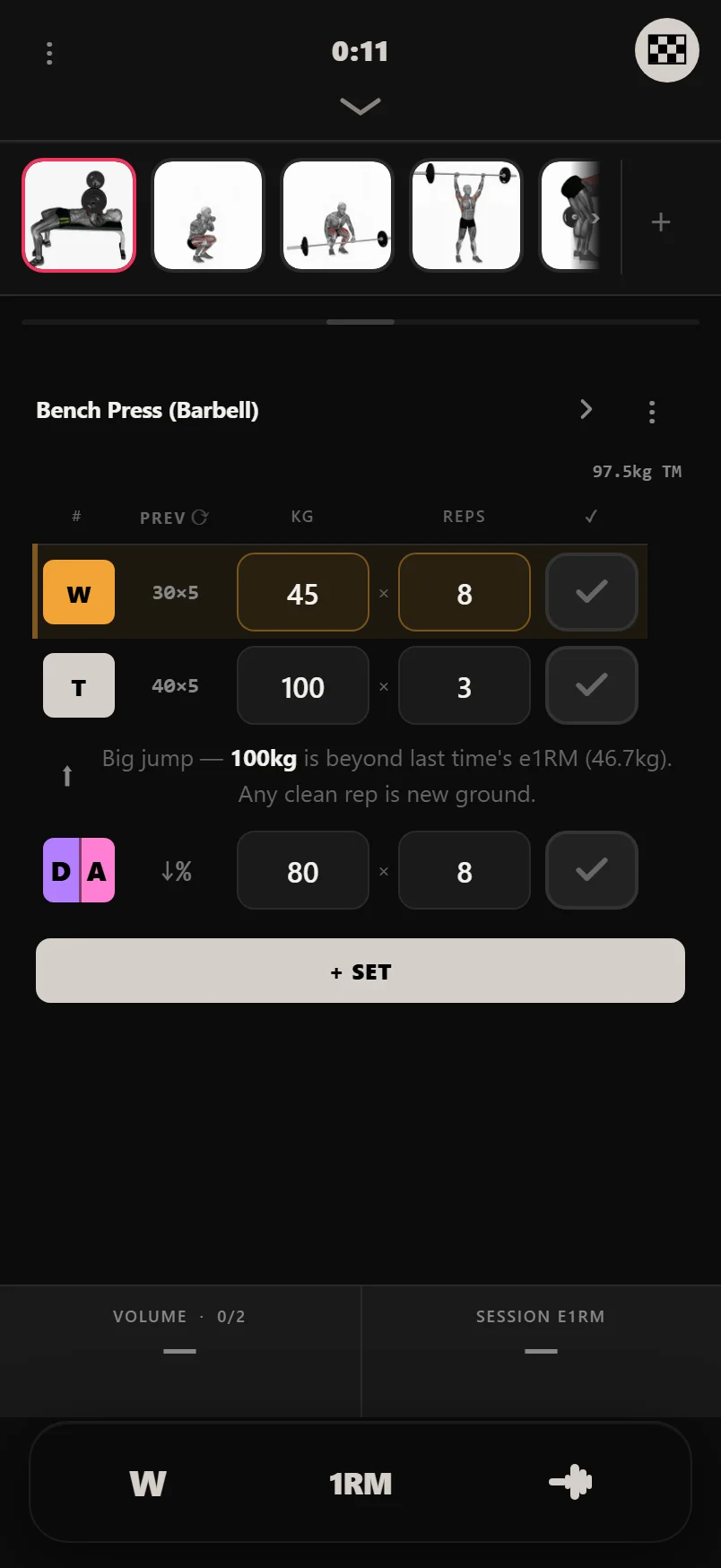 Durata live workout screen showing the exercise carousel at the top and set rows with colour-coded set-type badges